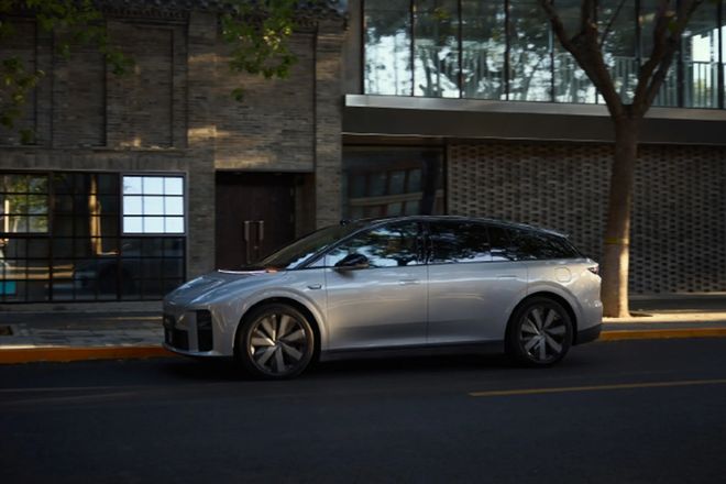 “奶爸”拥抱“年轻人”开元棋牌理想i6上市当(图7)